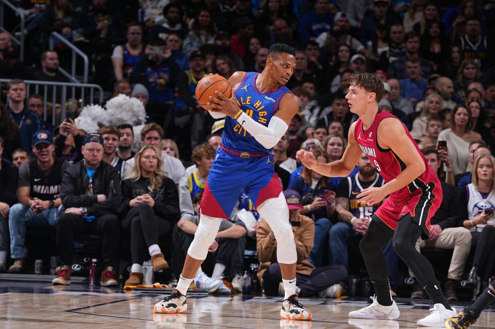 们对豪华消 们对豪华消