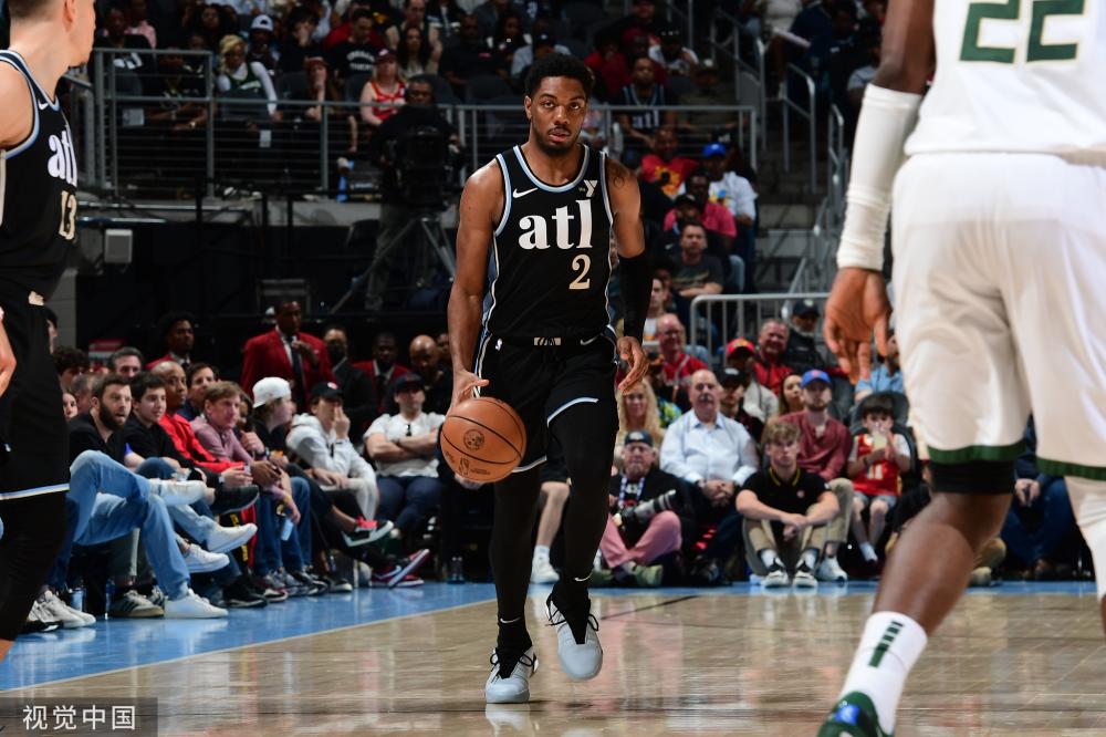 运动中并不 运动中并不